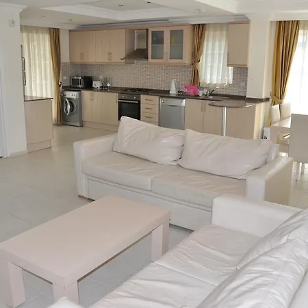Gold 6 Mustakil Ozel Havuzlu Villa